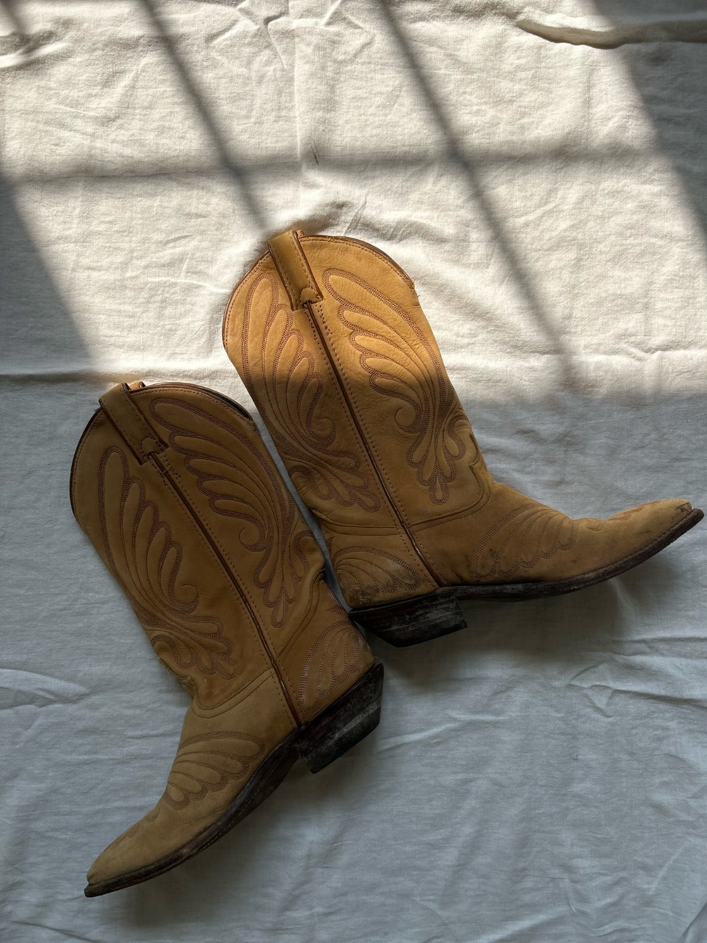 Vintage Code West cow boy boots